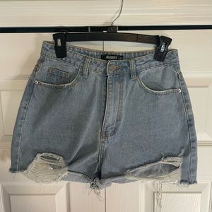 MISSGUIDED distressed jean shorts